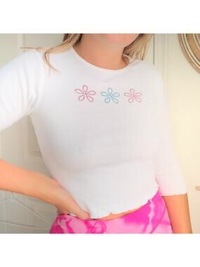 Vintage Y2K Premiere Girls Floral Studded Baby TSz Xs/S